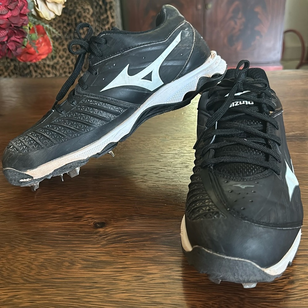 Brand: mizuno, Size: 8.5, Women’s Color: Black